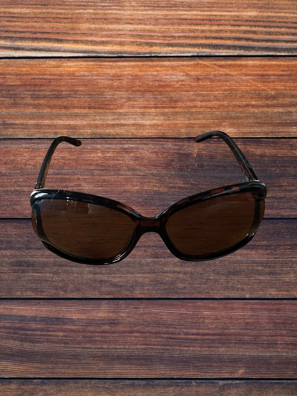 Vintage Oscar de la Renta Women's Tortoiseshell Sunglasses - Brown Lenses